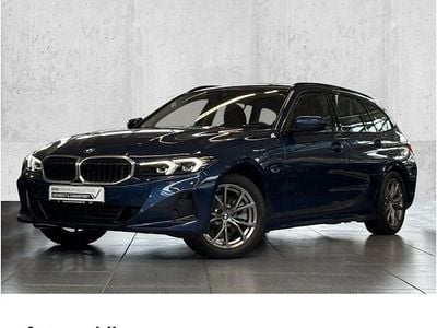 Usado BMW 330e Sport Line 292 HP (214 kW) 2022 Azul Carrinha