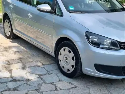 Gebraucht VW Touran 105 PS (77 kW) 2012 Grau Van / Kleinbus