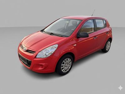 Gebraucht Hyundai i20 77 PS (56 kW) 2011 Rot Kleinwagen