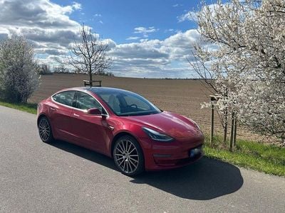 Gebraucht Tesla Model 3 Standard Range Plus 239 kW (325 PS) 2019 Rot Limousine
