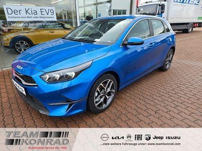 Gebraucht Kia Ceed Spirit 120 PS (88 kW) 2024 Blau Kleinwagen