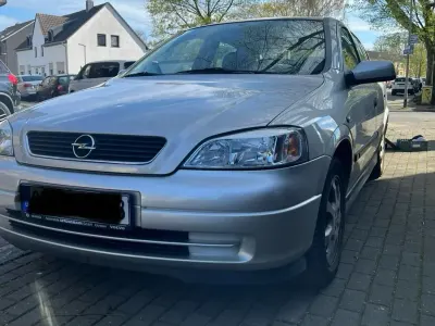 Second-hand Opel Astra Elegance 101 CP (74 kW) 1999 Argintiu Berlinǎ
