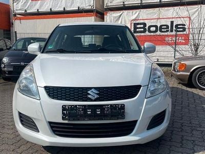 Gebraucht Suzuki Swift Club 94 PS (69 kW) 2013 Weiß Kleinwagen