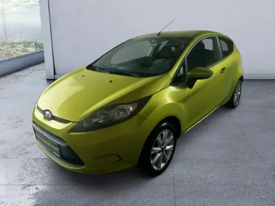 Gebraucht Ford Fiesta Trend 82 PS (60 kW) 2009 Gruen (metallic) Kleinwagen