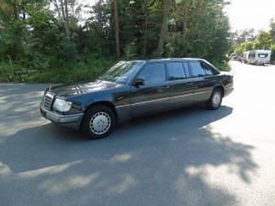 Gebraucht Mercedes E260 160 PS (117 kW) 1991 Schwarz Limousine