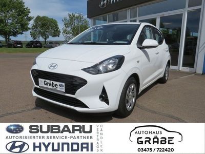 Gebraucht Hyundai i10 Select 63 PS (46 kW) 2024 Weiß Kleinwagen