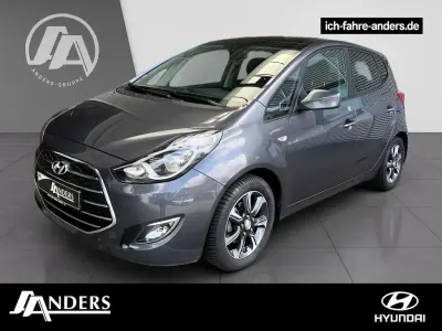 Gebraucht Hyundai ix20 125 PS (91 kW) 2015 Grau Kleinwagen