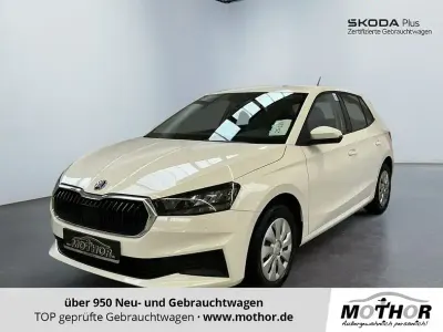 Gebraucht Skoda Fabia Active 65 PS (47 kW) 2022 Weiß Kleinwagen