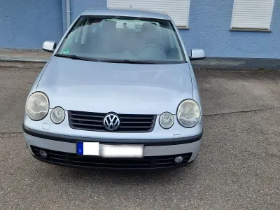 Gebraucht VW Polo 75 PS (55 kW) 2002 Silber Kleinwagen