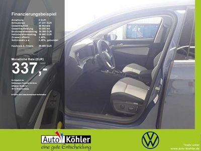 Gebraucht VW Golf VIII Style 150 PS (110 kW) 2025 Anemonenblau Limousine