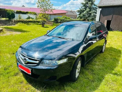 Gebraucht Honda Accord 155 PS (114 kW) 2007 Schwarz Kombi