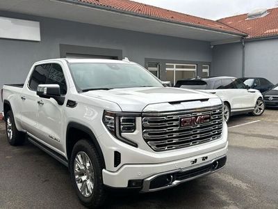 GMC Sierra