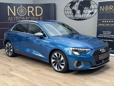 Gebraucht Audi A3 S-Line 116 PS (85 kW) 2021 Atollblau metallic (metallic) Limousine