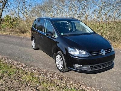 Gebraucht VW Sharan 177 PS (130 kW) 2015 Schwarz Van / Kleinbus