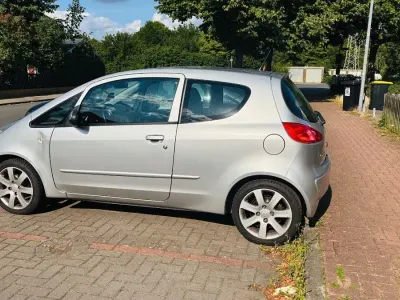 Gebraucht Mitsubishi Colt 95 PS (69 kW) 2005 Grau Kleinwagen