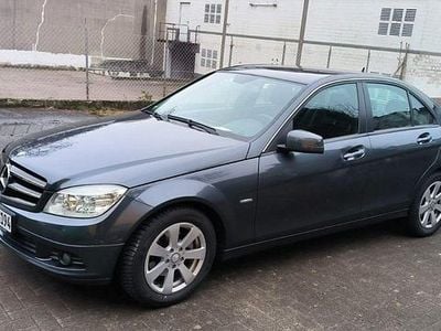 Gebraucht Mercedes C180 156 PS (114 kW) 2010 Grau Limousine