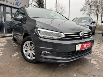 Gebraucht VW Touran Comfortline 150 PS (110 kW) 2025 Andere Van / Kleinbus