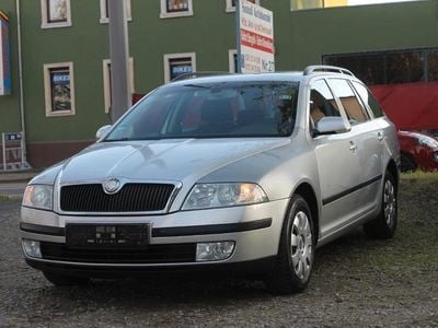 Silber Gebraucht 2006 Skoda Octavia Ambiente Kombi | 1.999 € (Teuer)