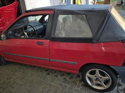Second-hand Renault Clio 60 CP (44 kW) 1991 Hatchback