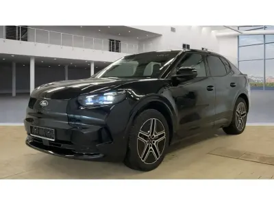 Używany Ford Capri Premium 210 kW (286 KM) 2024 Czarny SUV
