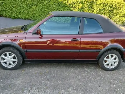 Gebraucht VW Golf Cabriolet 90 PS (66 kW) 1994 Rot Cabrio