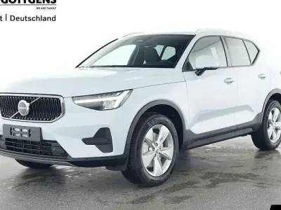Usata Volvo XC40 Core 163 CV (119 kW) 2025 Blu SUV