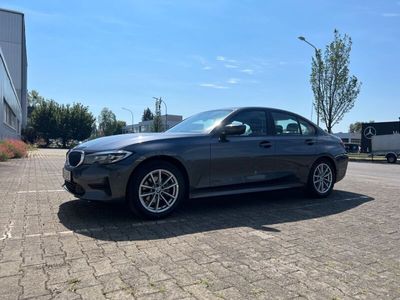 gebraucht BMW 318 i Automatik -