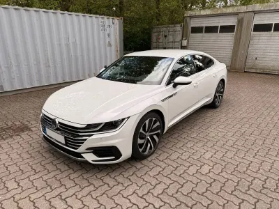Gebraucht VW Arteon R-line 150 PS (110 kW) 2018 Weiß Kleinwagen