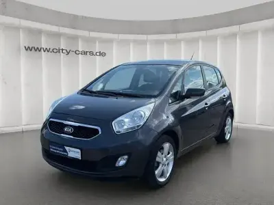 Gebraucht Kia Venga Spirit 125 PS (91 kW) 2013 Grau Kleinwagen