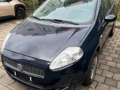 Usata Fiat Punto 65 CV (47 kW) 2006 Blu Utilitaria