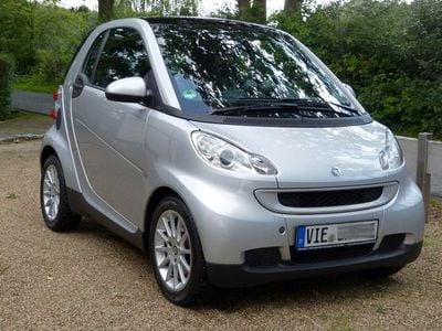 Gebraucht Smart ForTwo Coupé Passion 45 PS (33 kW) 2009 Silber metallic Coupé