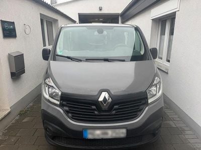 Gebraucht Renault Trafic 2017 Grau Van / Kleinbus
