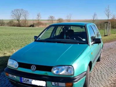 Gebraucht VW Golf III 75 PS (55 kW) 1995 Grün Kleinwagen