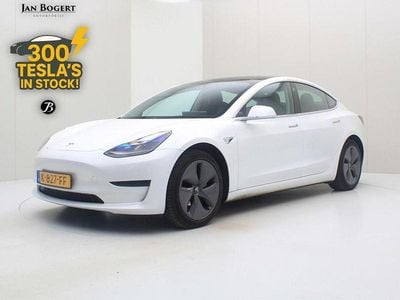 Weiß Gebraucht 2020 Tesla Model 3 Standard Range Limousine | 17.900 € (Guter Preis)
