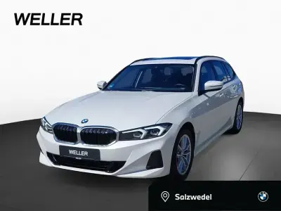 Gebraucht BMW 318 Comfort Edition 150 PS (110 kW) 2023 Mineralweiß (weiß) Kombi