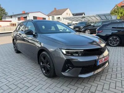 Gebraucht Opel Astra 136 PS (100 kW) 2025 Grau Kleinwagen