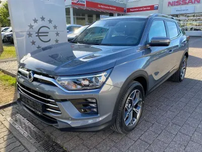 Gebraucht SsangYong Korando Quartz 163 PS (119 kW) 2022 Grau Limousine