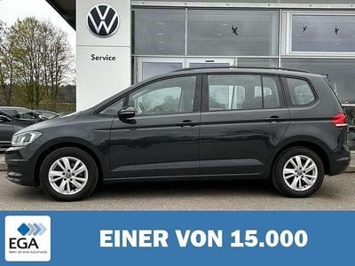Gebraucht VW Touran 122 PS (89 kW) 2022 Grau Van / Kleinbus
