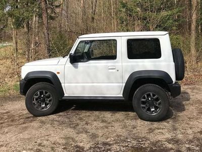 Gebraucht Suzuki Jimny Comfort+ 102 PS (75 kW) 2019 Weiß SUV