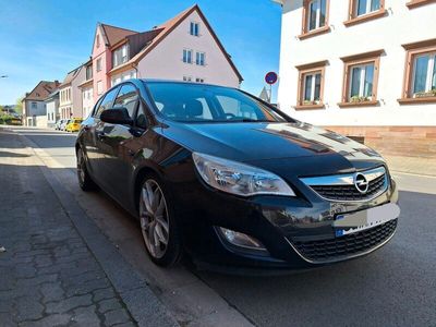 gebraucht Opel Astra schwarz