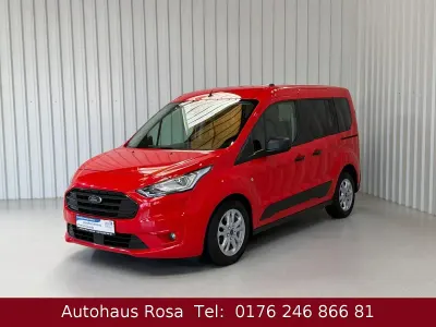 Gebraucht Ford Tourneo Connect Trend 101 PS (74 kW) 2019 Rot Van / Kleinbus