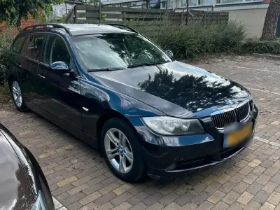Gebraucht BMW 320 177 PS (130 kW) 2007 Kombi