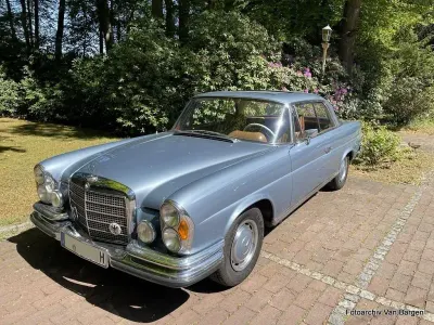 Gebraucht Mercedes 280 SE 235 PS (172 kW) 1970 Blau Coupé