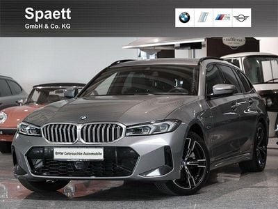 Gebraucht BMW 320e M Sport 163 PS (119 kW) 2022 Skyscraper grau Kombi