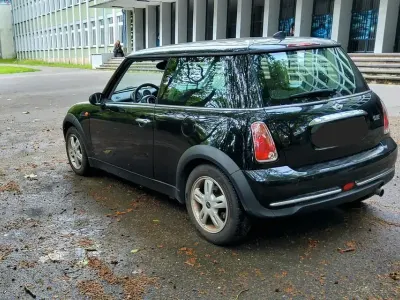 Gebraucht Mini ONE 90 PS (66 kW) 2005 Schwarz Kleinwagen