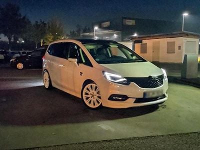 Usata Opel Zafira Tourer OPC 134 CV (98 kW) 2017 Bianco Monovolume