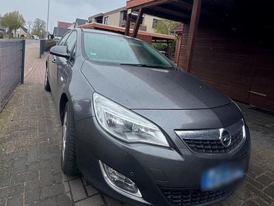 Usata Opel Astra 116 CV (85 kW) 2010 Grigio Utilitaria