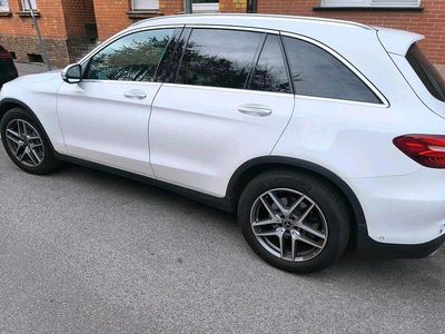 Gebraucht Mercedes GLC220 AMG line 170 PS (125 kW) 2018 Weiß SUV