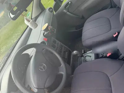 Gebraucht Mercedes A140 82 PS (60 kW) 2000 Silber Kleinwagen