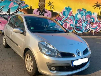 Used Renault Clio II Rip Curl 75 HP (55 kW) 2007 Silver Sedan